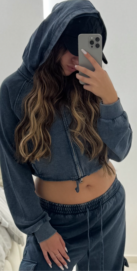 FELPA CROP CON ZIP
